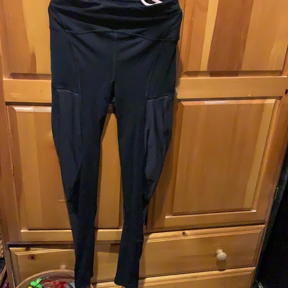 Lululemon tights - Picture 4 of 6